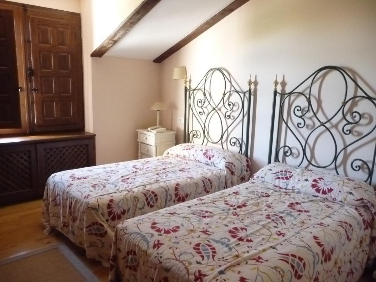Hotel Casas Del Sevillano El Tornadizo Екстер'єр фото